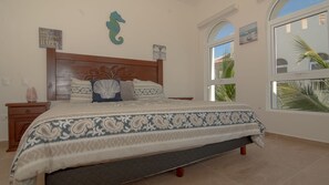 3 bedrooms, in-room safe, iron/ironing board, travel cot - Experience Luxury on the Island of Isla Mujeres  (ISLA MUJERES)