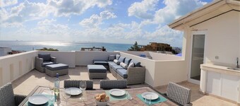 Experience Luxury on the Island of Isla Mujeres