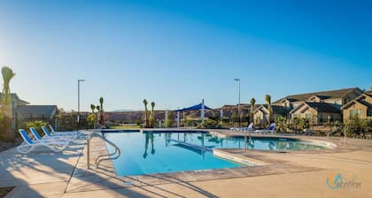 Endless Adventures-Pool is Open!