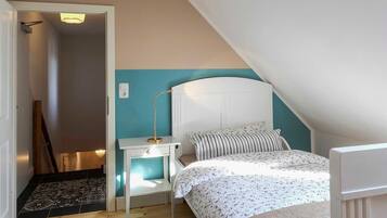 3 Schlafzimmer, Zimmersafe, Bügeleisen/Bügelbrett, WLAN