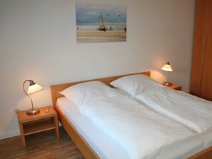 2 Schlafzimmer, Reisekinderbett, WLAN