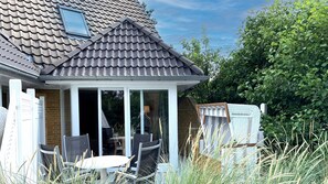 Outdoor dining - Luna20 (room category) - Luna II (Sankt Peter-Ording)