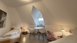 1 Schlafzimmer, Reisekinderbett, WLAN