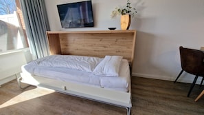 1 Schlafzimmer, Reisekinderbett, WLAN