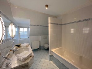 Dusche, Haartrockner