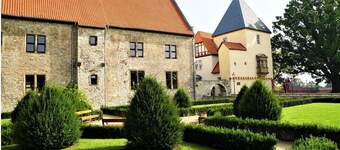 โรงแรมชลอส เชอนีเงิน