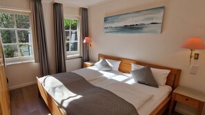 2 Schlafzimmer, Reisekinderbett, WLAN