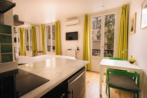 1 bedroom, iron/ironing board, free WiFi, bed sheets