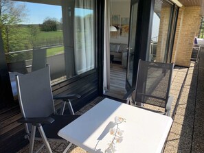 Outdoor dining - Luna23 (Room category) - Luna III (Sankt Peter-Ording)