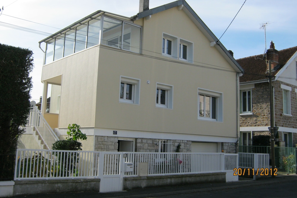 Furnished holiday home, renovated for 08 people in Brive la Gaillarde