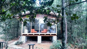 Luxury Cottage, Mountain View