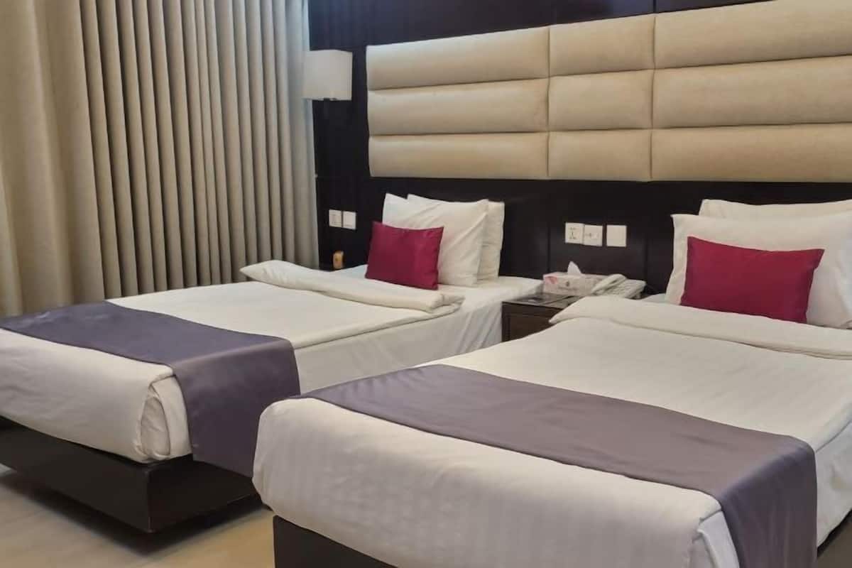 10 bedrooms, rollaway beds, free WiFi, individually decorated