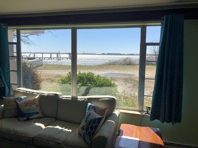 Fisherman's Cabin on the Bay