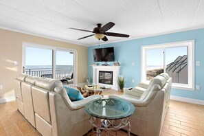 Televisio, takka, DVD-soitin