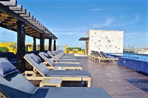 Pool - Brand New Condo close by 5th Avenue and the Beach 306 (playa del carmen)