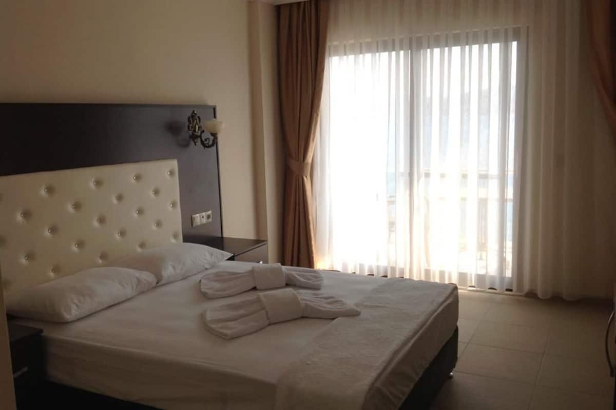 comfort double room, sea view | premium bedding, blackout curtains, rollaway beds, free wifi