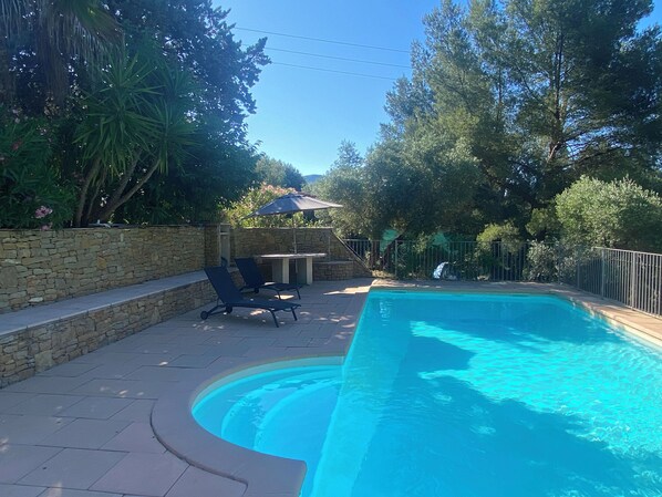 Piscine extérieure
