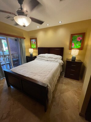 2 bedrooms, in-room safe, iron/ironing board, free WiFi