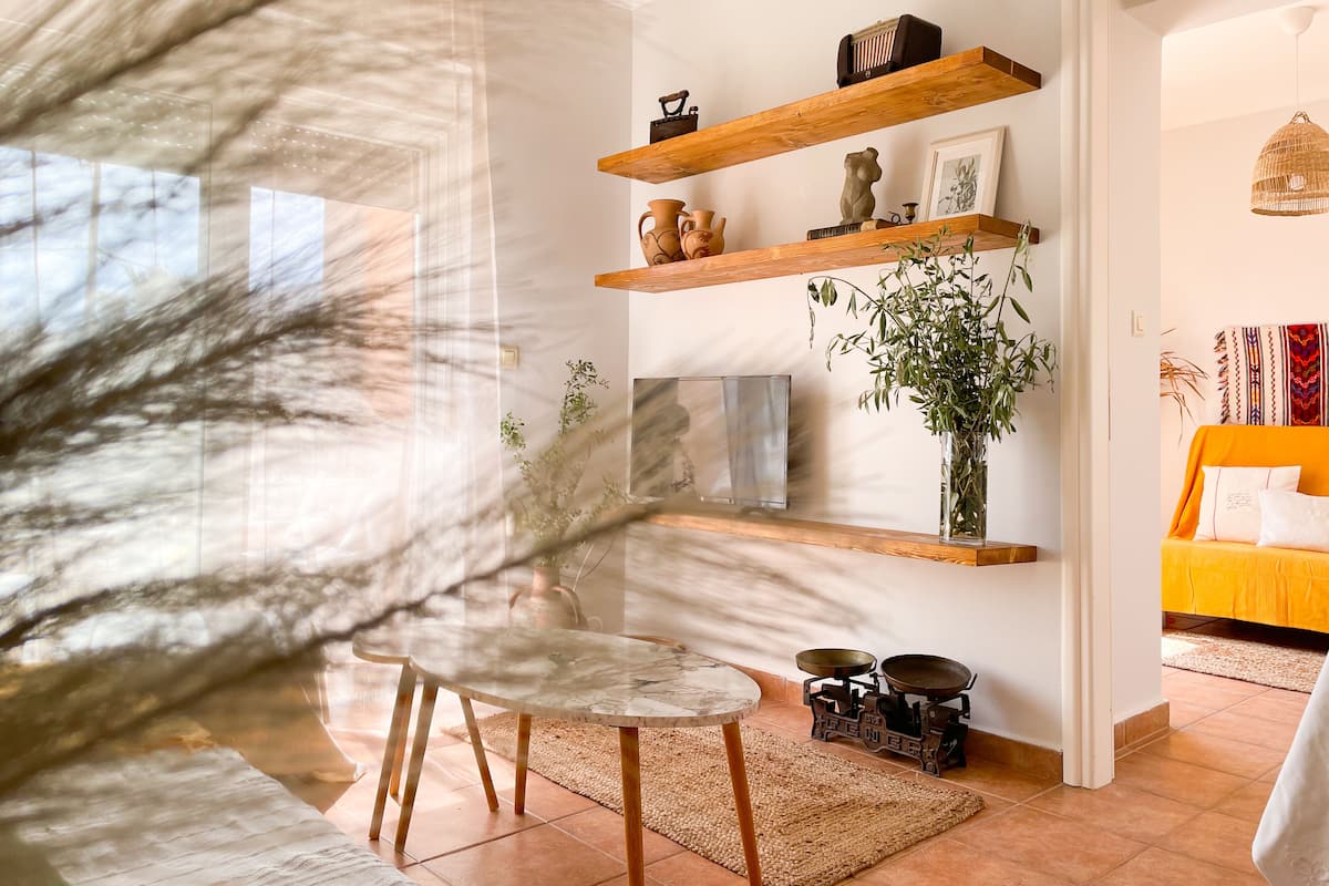 Apartment, 2 Bedrooms | Living area