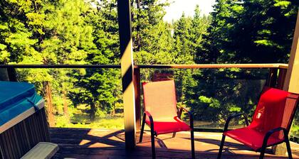 Tranquil mountain Retreat near ski-resort, casinos, and Zephyr Cove