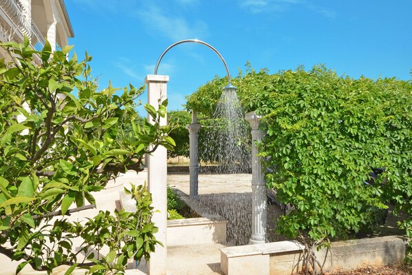 Enceinte de l’hébergement