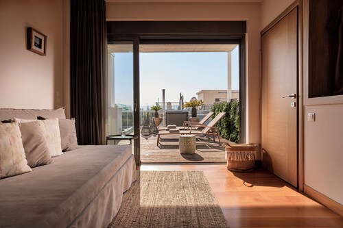 Elaia Luxury Condo Glyfada