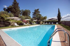 Udendørs pool