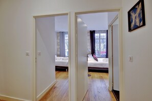 2 chambres, fer et planche à repasser, Wi-Fi gratuit, draps fournis
