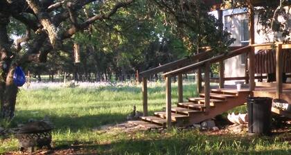 Peaceful country getaway. Close to Kerrville and Fredicksburg