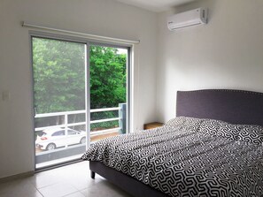 3 dormitorios, escritorio, tabla de planchar con plancha y wifi gratis