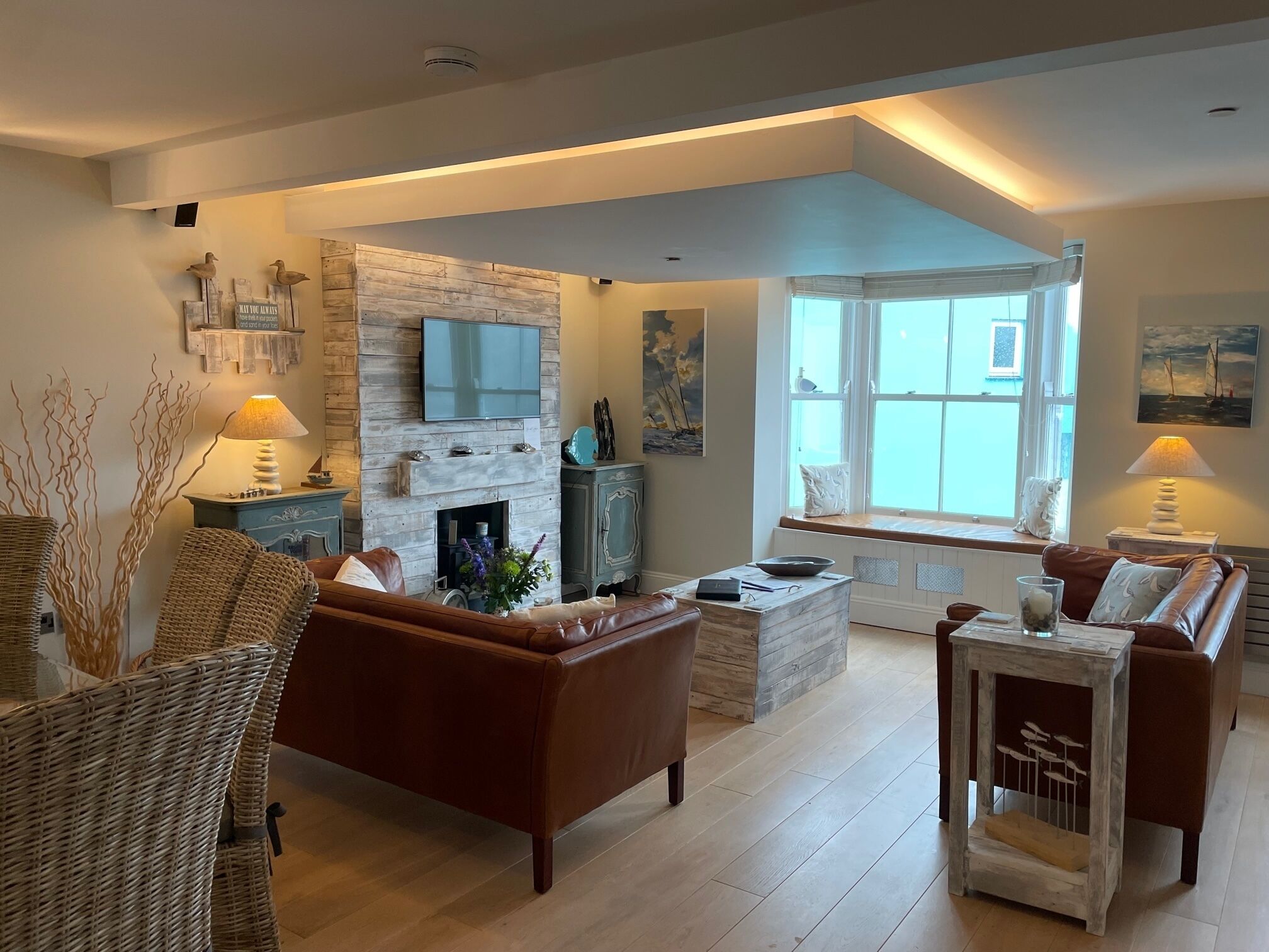 Superb Stylish House With Amazing Views