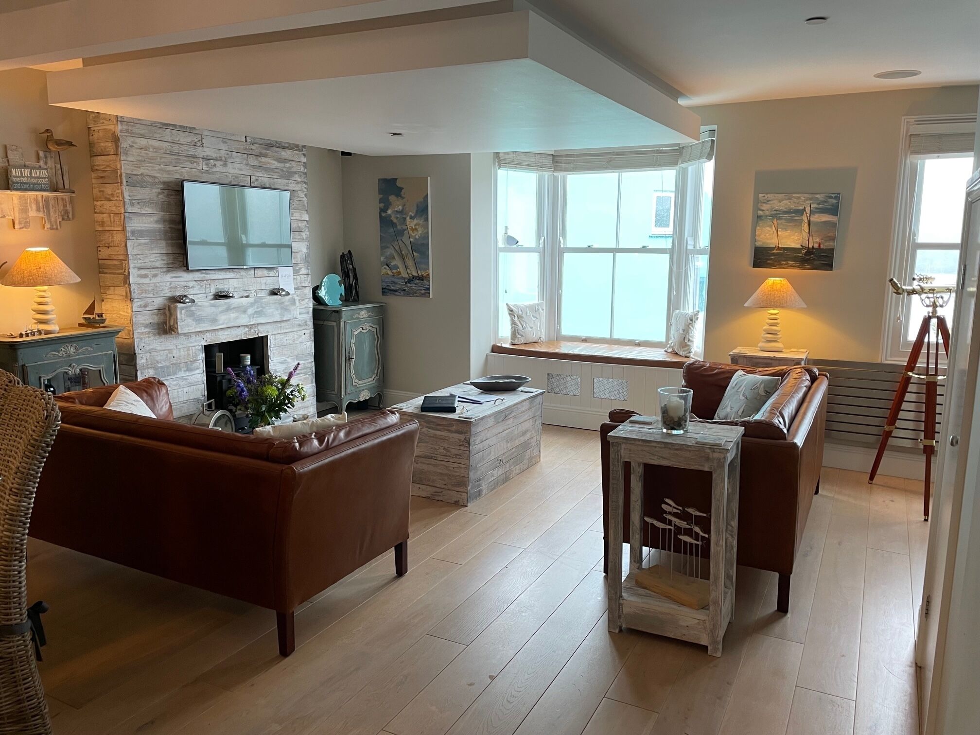 Superb Stylish House With Amazing Views