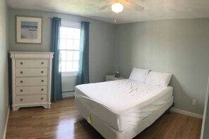 6 chambres, fer et planche Ă repasser, Wi-Fi, draps fournis