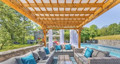 Lavender Hill Estate, Private 37 acres,1.5 hour from NYC, Heated Pool, Jacuzzi,