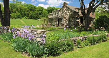 Lavender Hill Estate / Hudson Valley