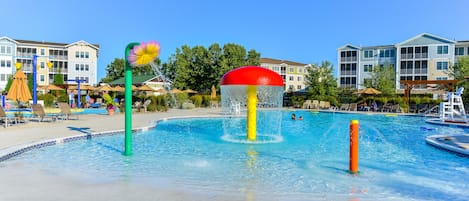 Innenpool, Außenpool