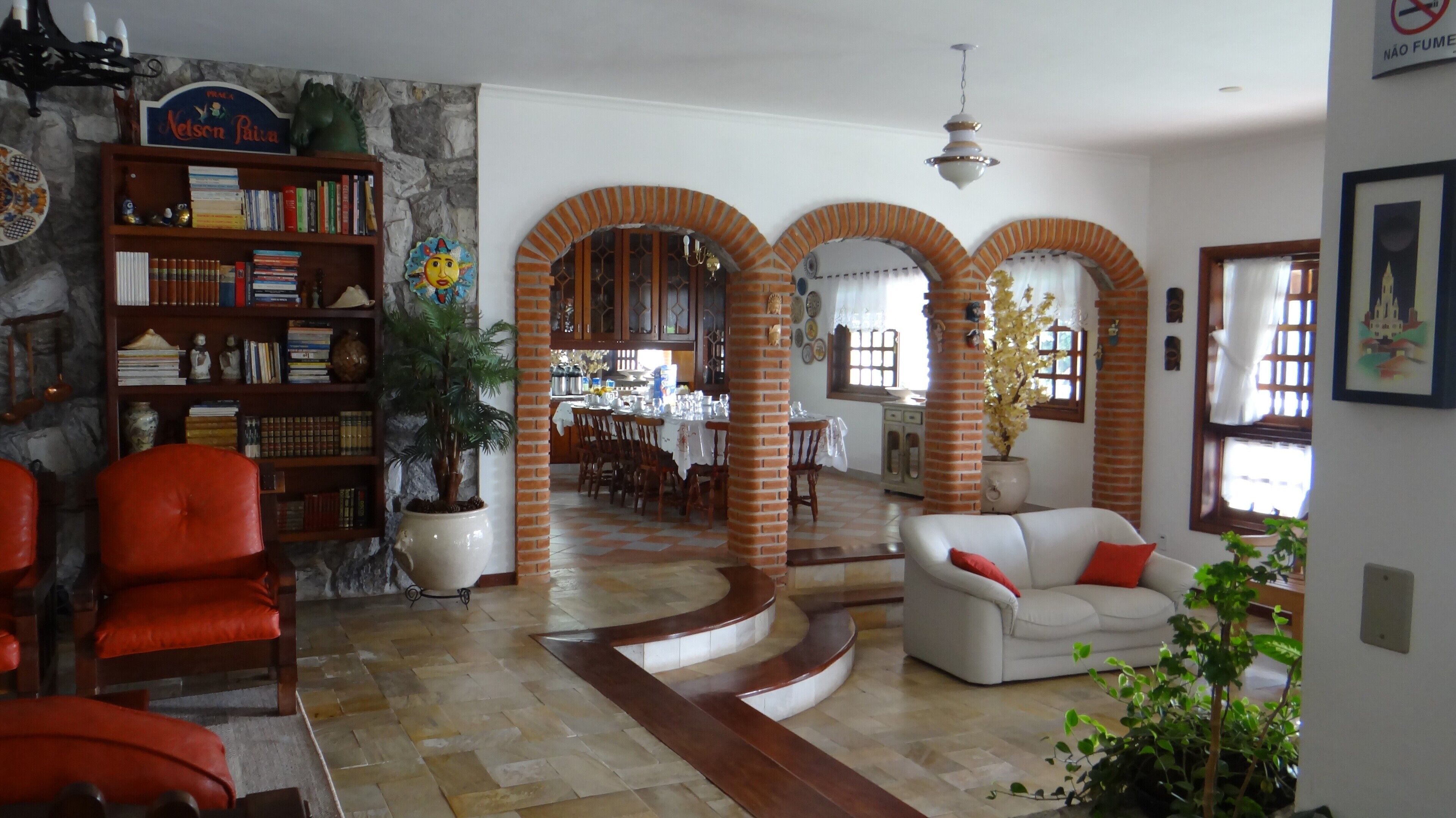 LARGE FRONT HOUSE FOR DAM, WITH CINEMA, TENNIS COURT, VOLEY