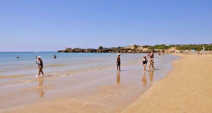 GOLDEN SAND - Punta Braccetto