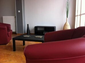 Livres, chaîne hi-fi
