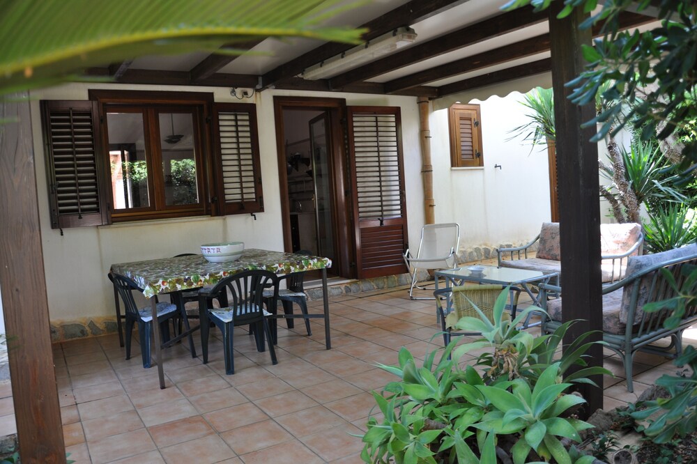 Villa Daniela at 200 meters from the beach