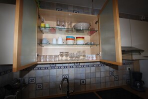 Fridge, microwave, oven, stovetop - Air-conditioned apt. 67 m2 air-conditioned, standing residence/town center, certified stars (Maisons-Laffitte)