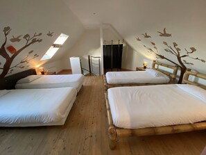 1 bedroom, iron/ironing board, free WiFi - Gîte Fameuse Familial PMR 6 persons (Plouarzel)