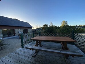 Outdoor dining - Gîte Fameuse Familial PMR 6 persons (Plouarzel)