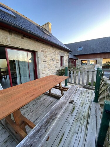 Ferienhaus 6 Pers. Zugang für Personen mit eingeschränkter Mobilität mit Schwimmbad. 