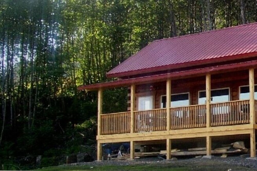 Gateway to Glacier Bay, Vacation Rental in Hoonah, Alaska
