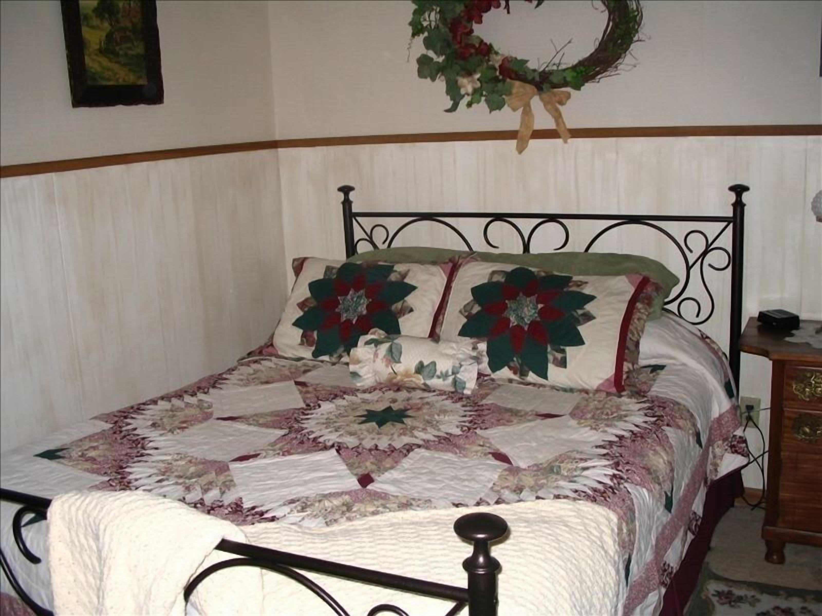 Historic Olde Poste in Cascade 