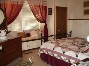 3 habitaciones, tabla de planchar con plancha y wifi gratis 