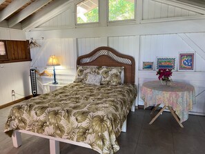 3 bedrooms, in-room safe, iron/ironing board, free WiFi