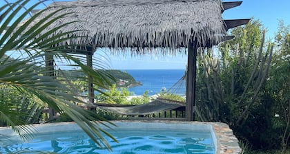 Poi Pu St John - Great Views, Total Privacy & Tesla Solar Backup System