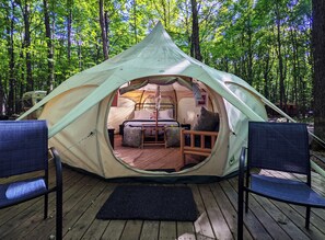 Room - POV Lake Resort & Glamping Campground (Phelps)